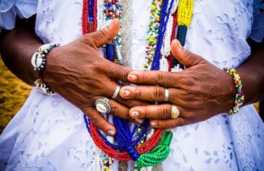 Marabout sérieux en France réalisant un rituel de retour affectif